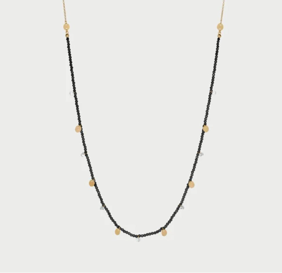 collana con pepite di zirconi milky e medagliette
