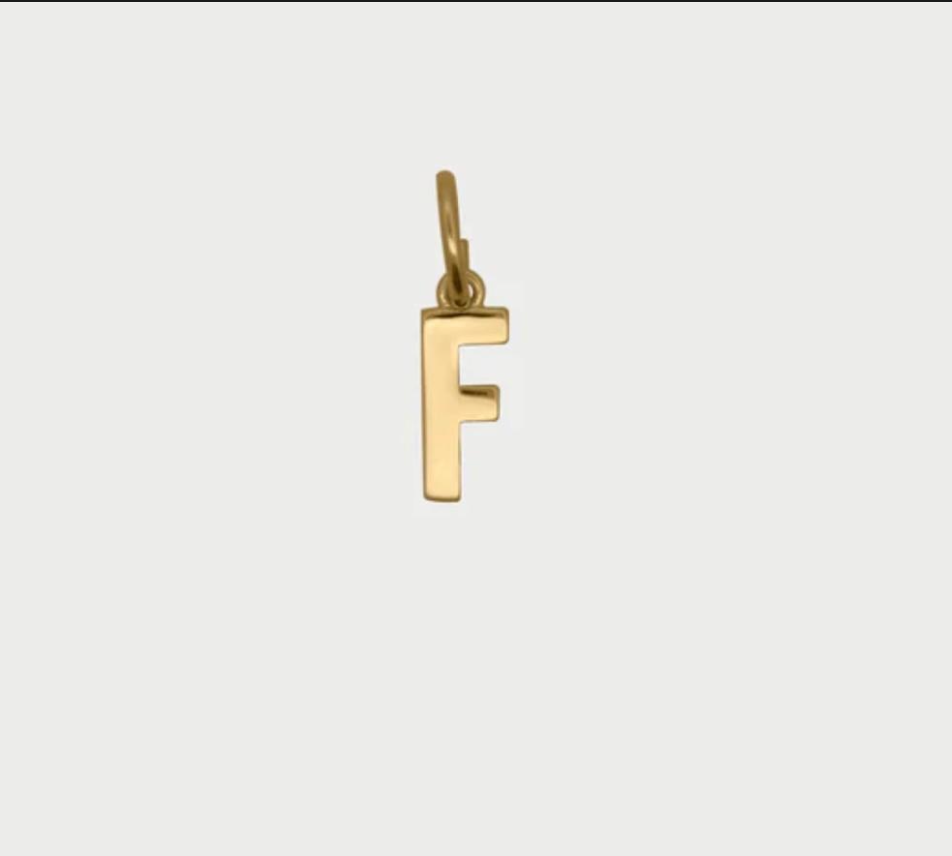 charm lettera f